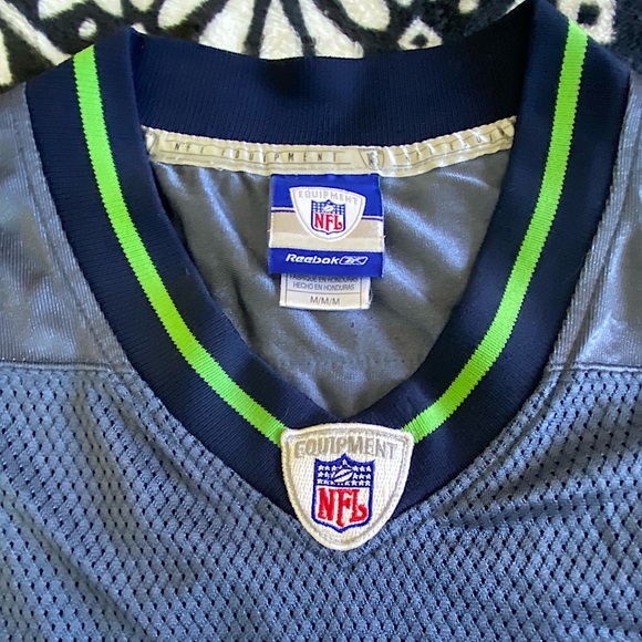 REEBOK NFL EQUIPMENT SEATTLE SEAHAWKS #37 SHAUN ALEXANDER JERSEY Size: MEDIUM - Picture 5 of 8